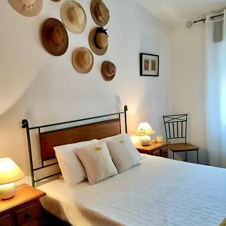 Jasmine Beachouse * Lagos